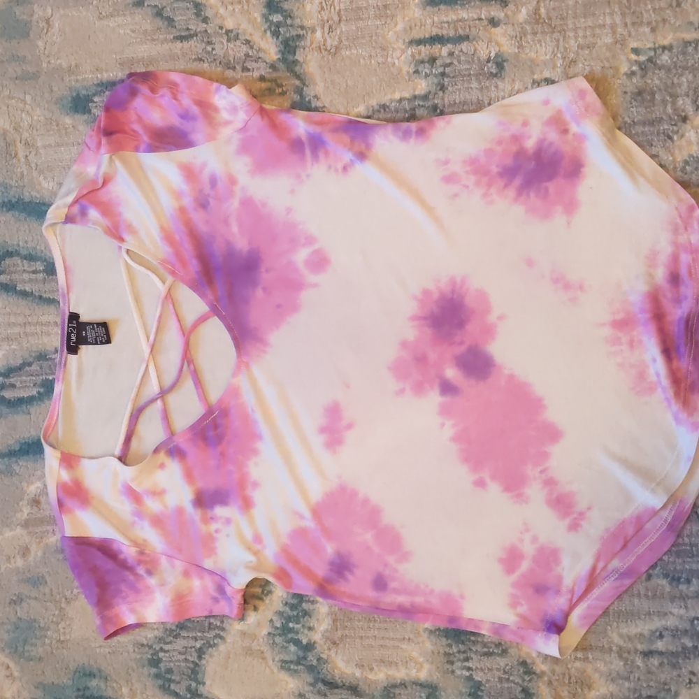 Rue 21 short sleeve tee shirt